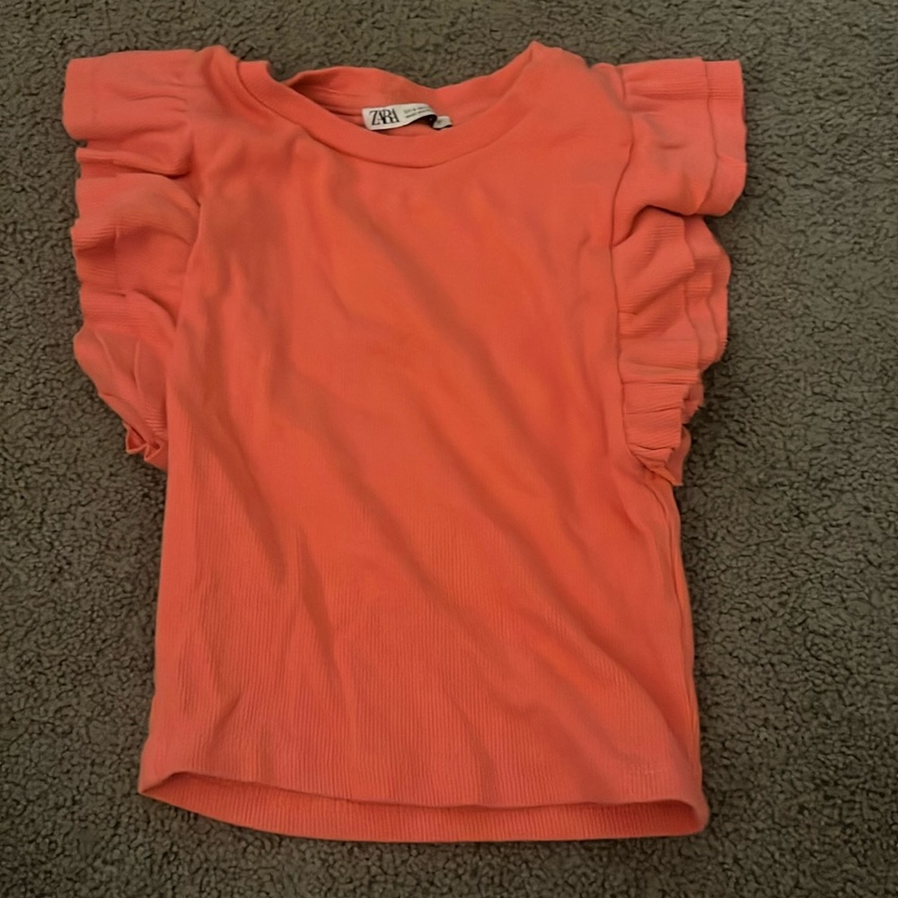 zara cropped ruffle sleeve top
